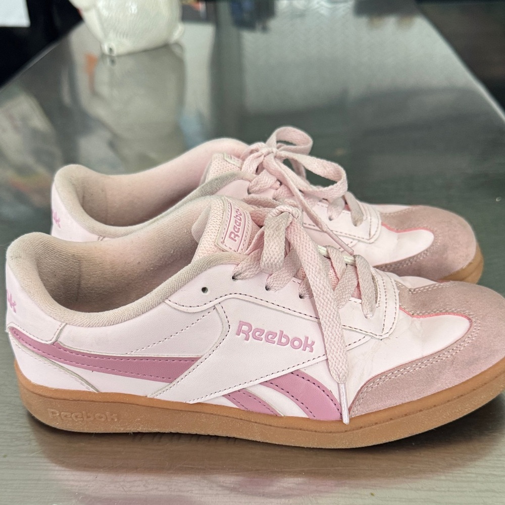 Reebok Pink Low-Top Sneakers with Dusty Rose Accents - Picture 3 of 5